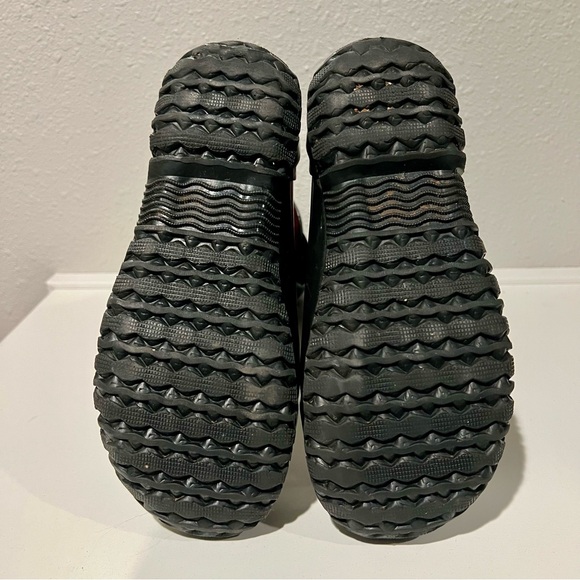 BOGS Kids Classic Waterproof Kaleidoscope Rain Boots Red Black Size 3 Youth - Picture 8 of 8